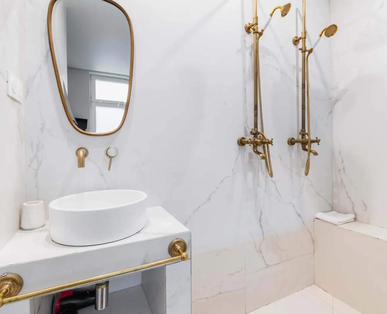 Studio Lumineux Et Moderne Proche Du Metro - 2P Paris Apartment